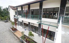 Reddoorz Plus Near Kualanamu Airport